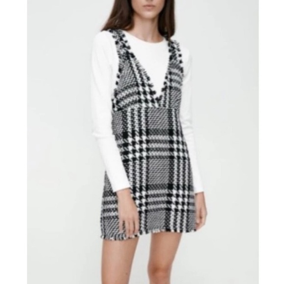 ZARA Houndstooth Black White Fringe V Neck Pinafore Jumper Mini Dress medium - Picture 6 of 6